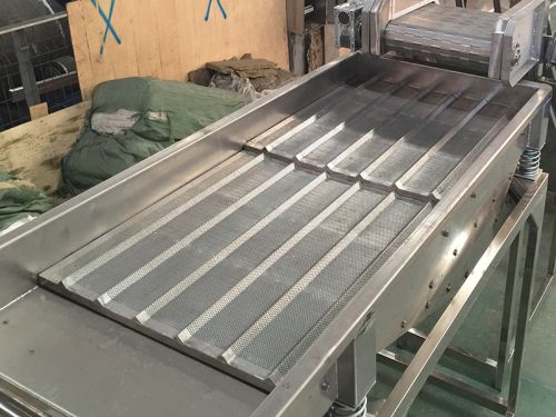 Vibration spreader